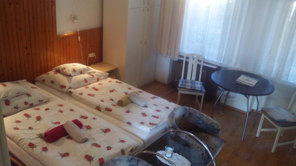 Ferienwohnung Haus Kati Hévíz Exterior foto